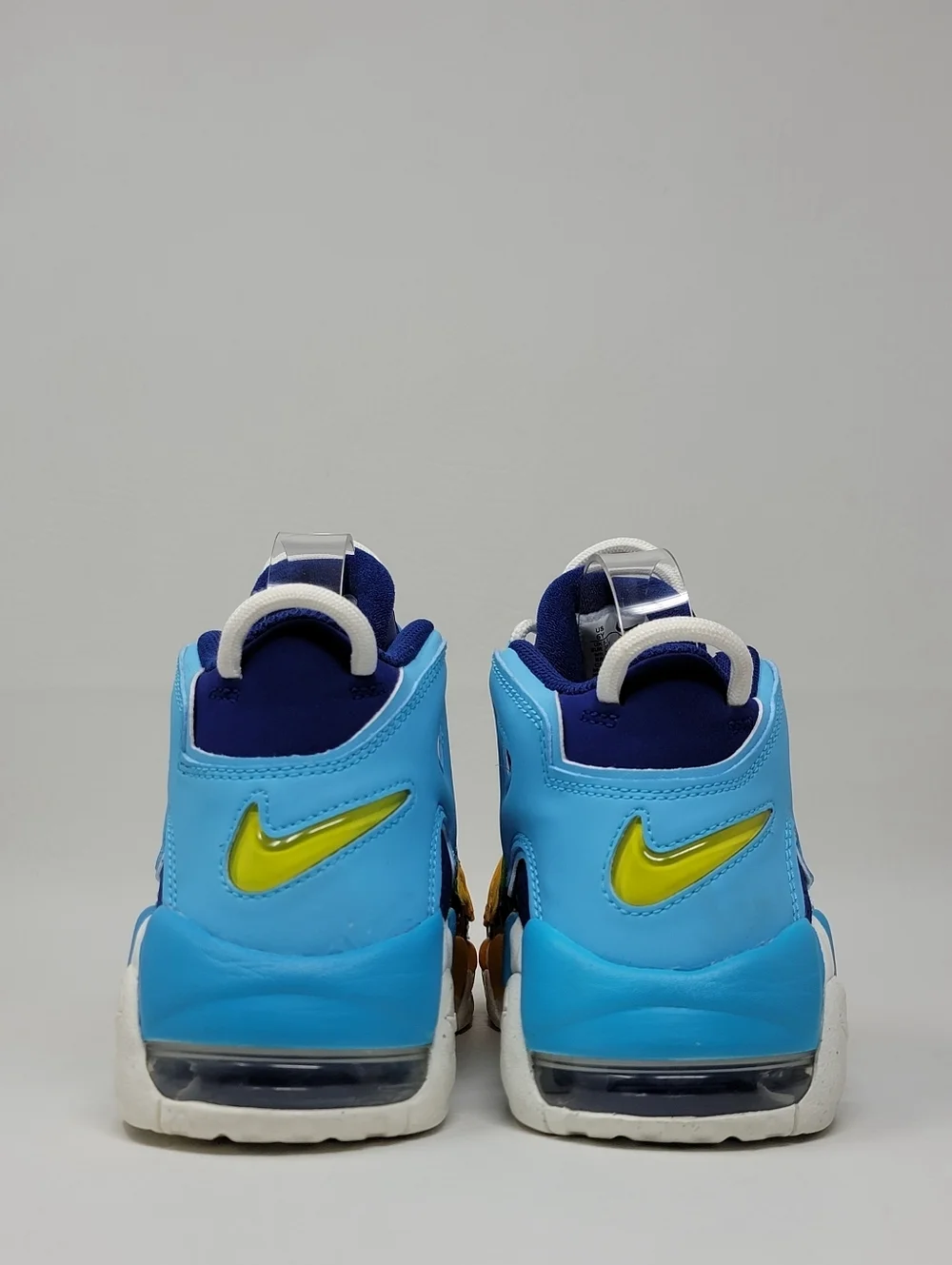 Nike Air More Uptempo GS Youth Size 6Y Kaleidoscope Sneakers FJ0693-455 New